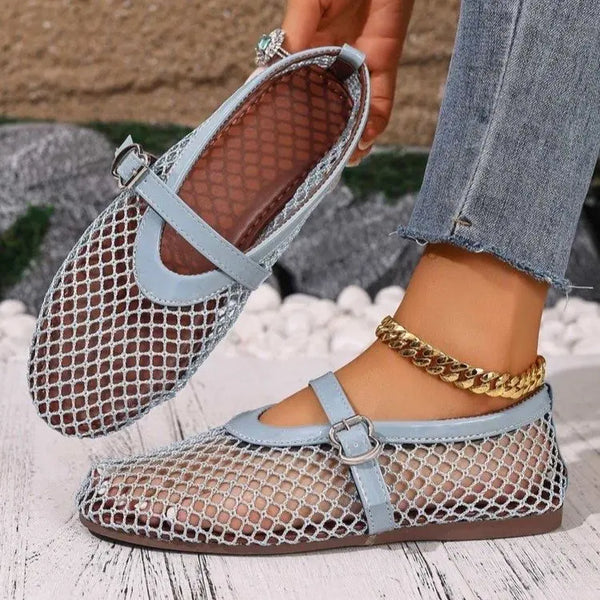 Everyday Lightweight Mesh Walking Flats